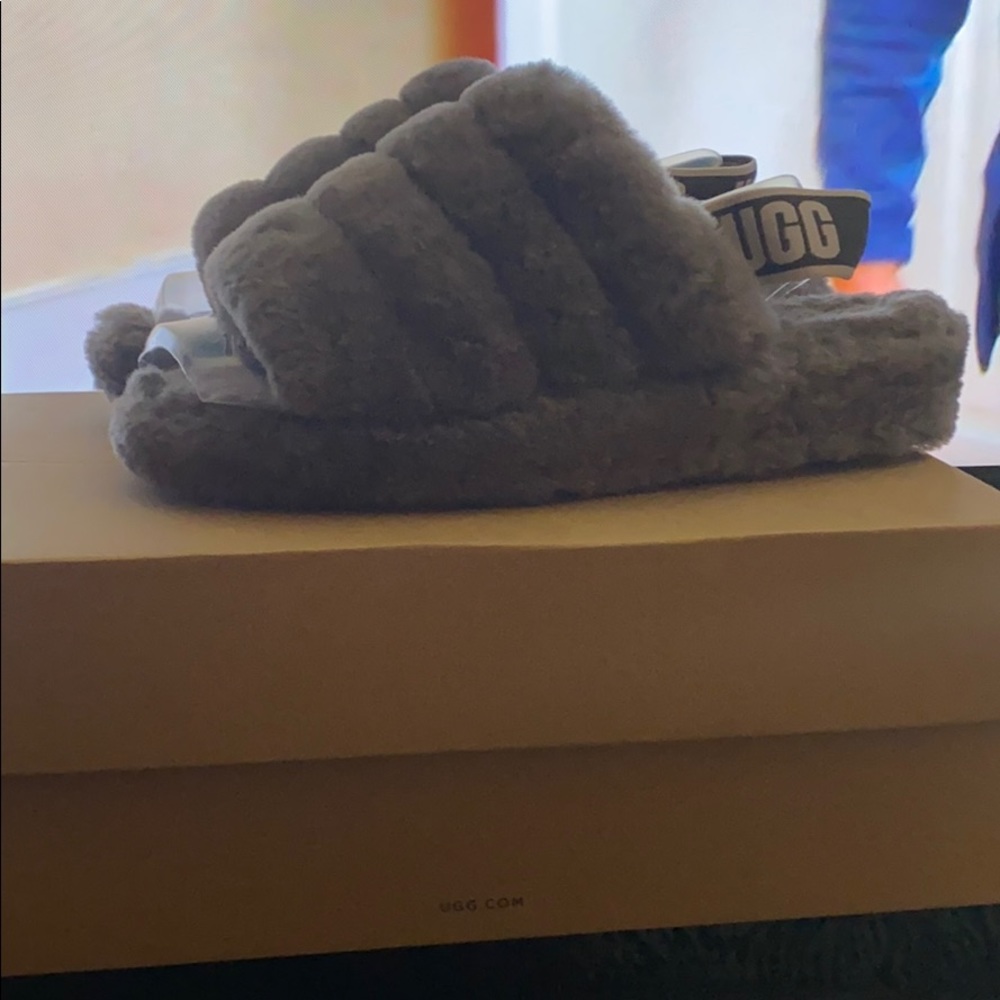 Ugg Slippers - image 4